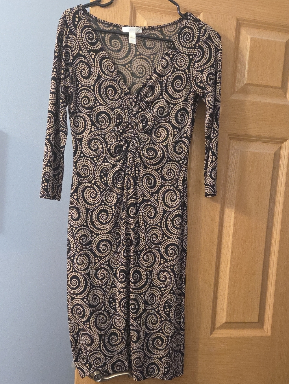 London Times Black Dress with Cream Swirl Print and Ruched Front